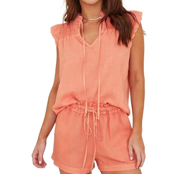 BELLA DAHL Tops - NEW BELLA DAHL sleeveless smocked ruffle top in fiesta orange